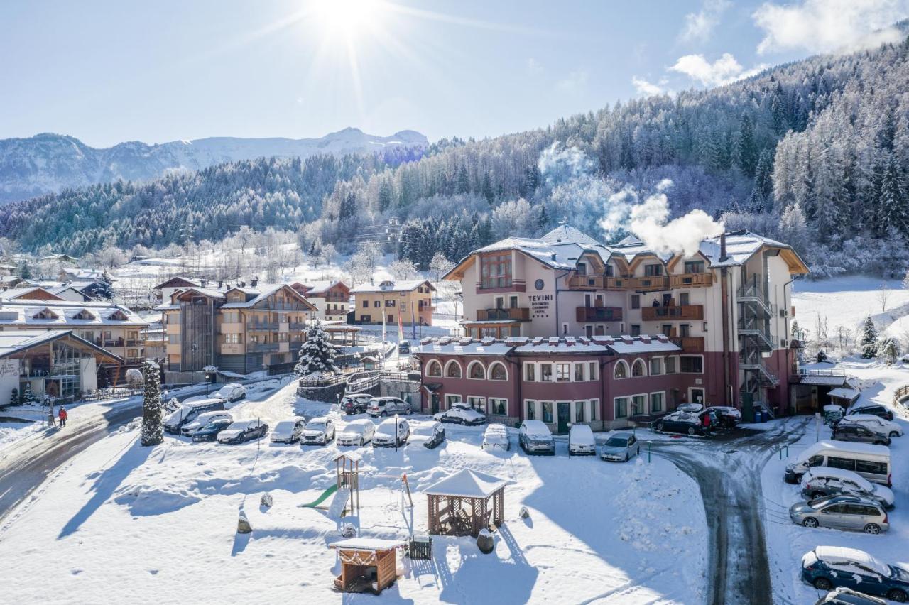 Tevini Dolomites Charming Hotel Commezzadura Eksteriør bilde