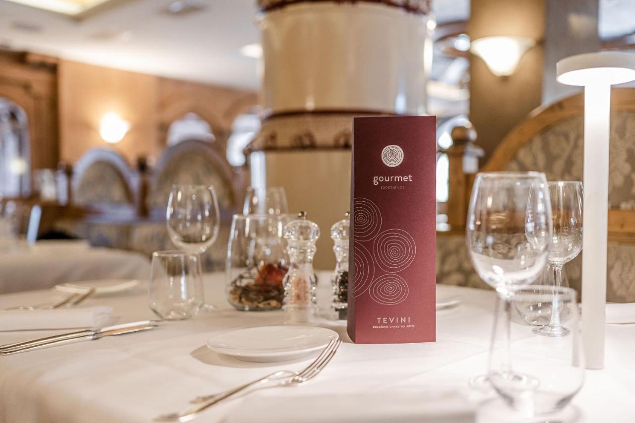 Tevini Dolomites Charming Hotel Commezzadura Eksteriør bilde
