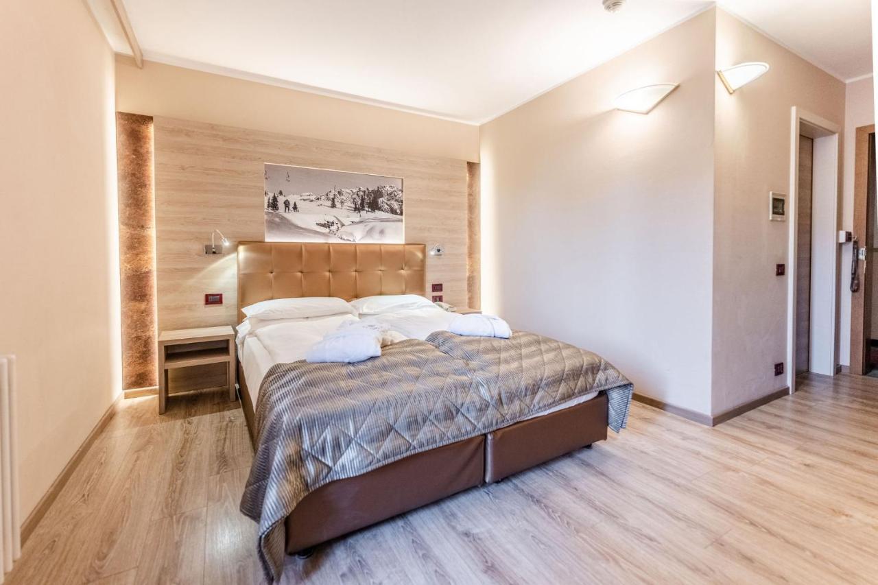 Tevini Dolomites Charming Hotel Commezzadura Eksteriør bilde